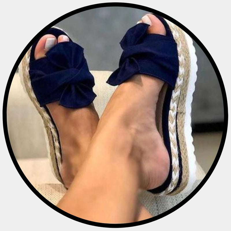 Sandales à plateforme avec nœud